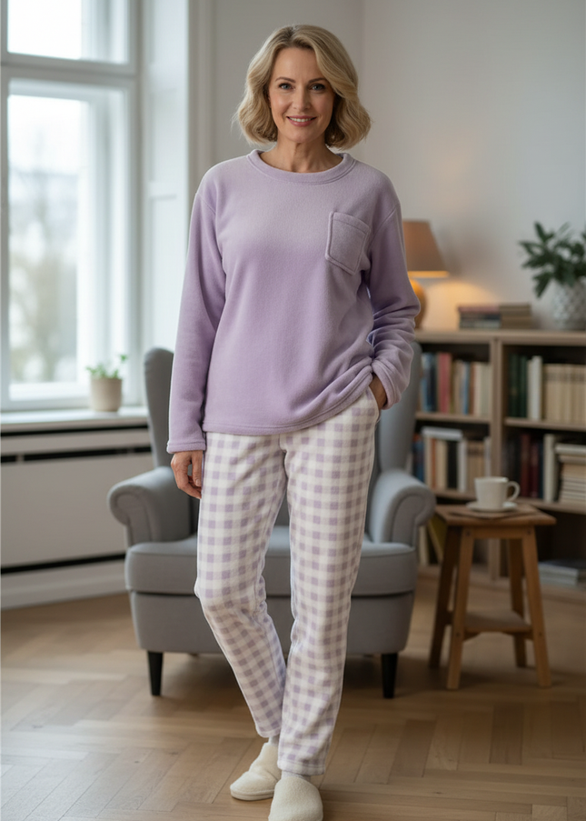 Hausanzug Karohose Flieder - kuscheliges Fleece-Set - Ansicht 1